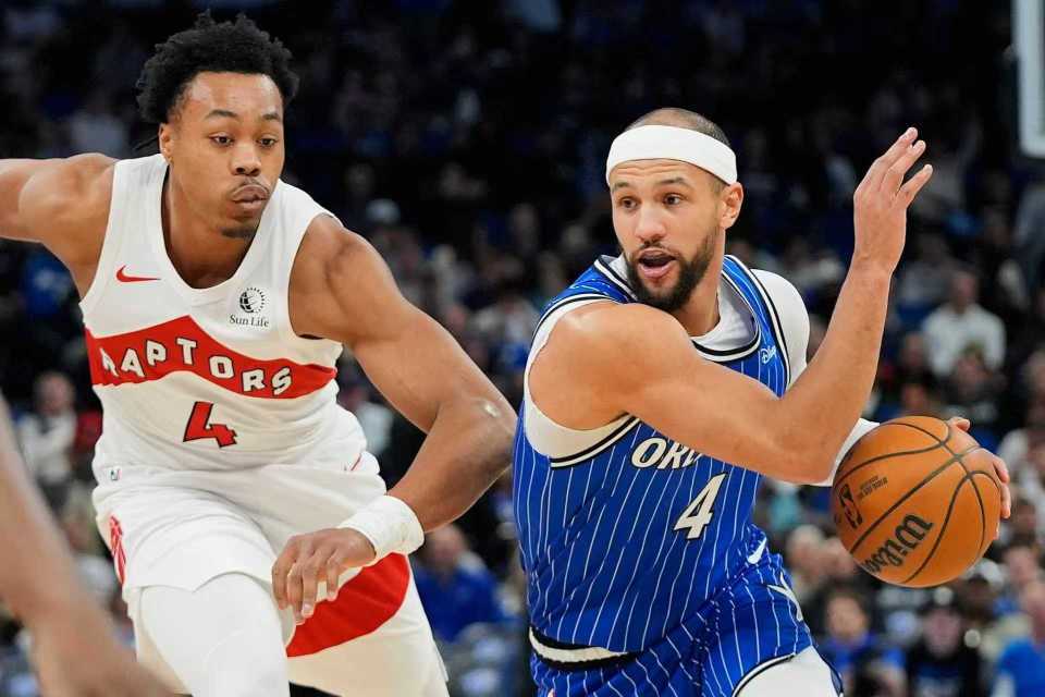 末节轰44-21制胜！魔术4人20+逆转猛龙 贝恩32分莺歌35分